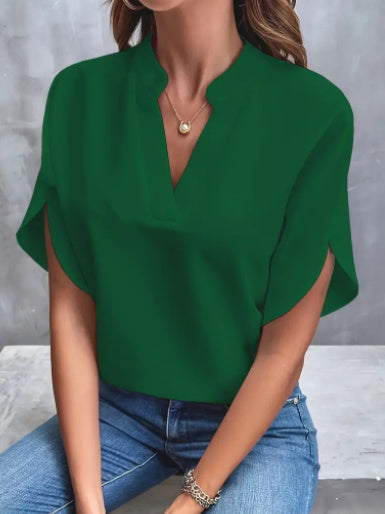 Chemise d’Été Femme – Mousseline Légère & Col V Élégant